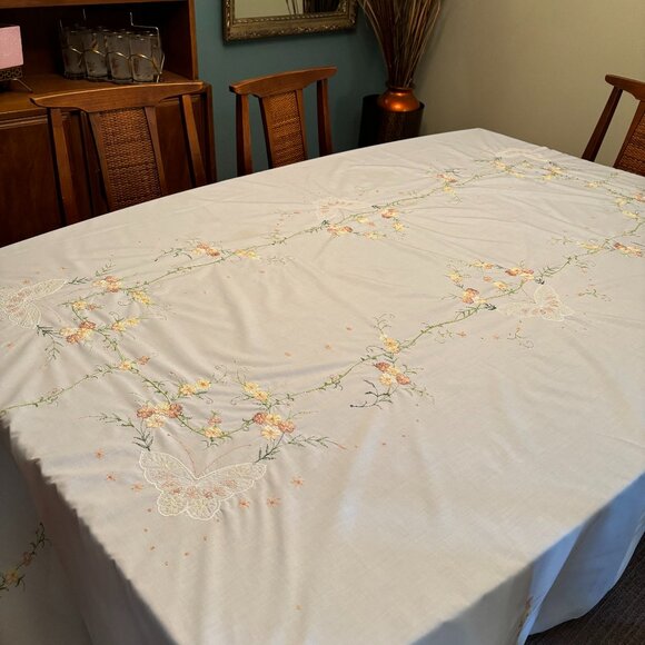 Hand Stitched Tablecloth - Picture 1 of 4